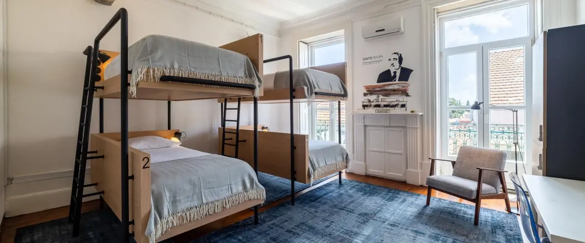 Gallery Hostel Porto - Alojamento com Identidade Artística e Experiência Cultural